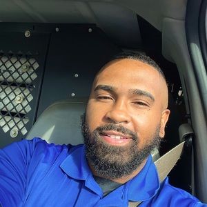 Meet your Posher, Eric